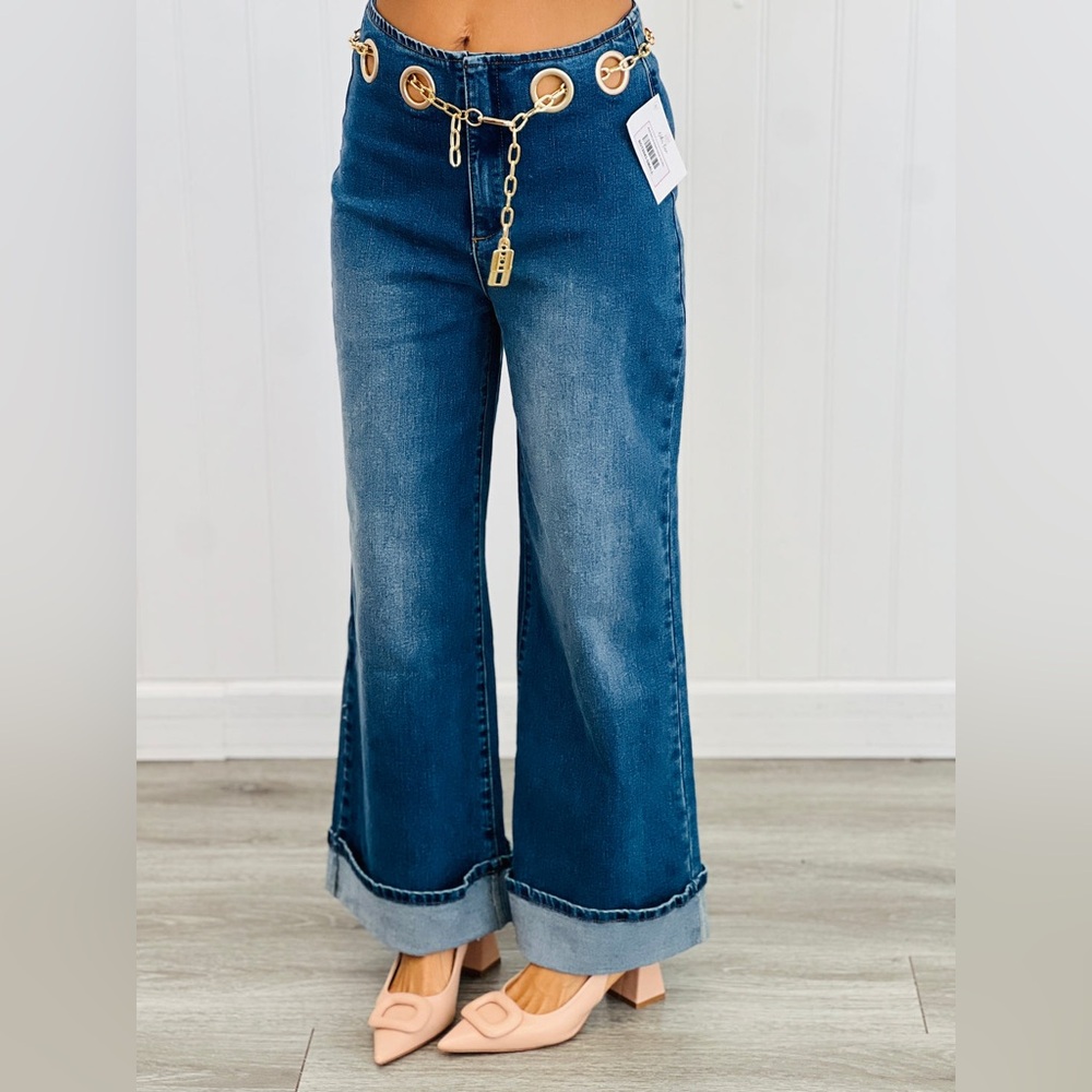 Blue B gold chain belt grommet cuffed jeans. New medium